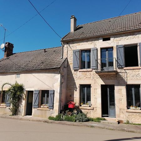Hotier Des Fees Villa Andryes Exterior foto